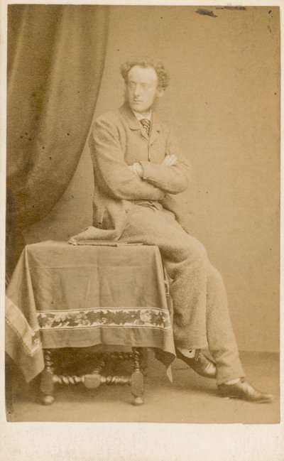 Sir John Everett Millais, Künstler von English Photographer